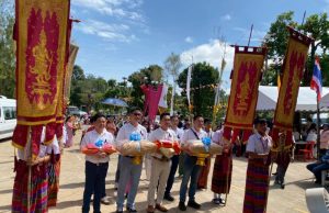 พรรคปวงชนไทยร่วมงานมหากฐินประจำปี สืบสานศรัทธาชาวพุทธ