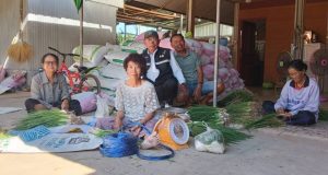 ตัวแทนพรรคปวงชนไทย ลงพื้นที่ศรีสะเกษรับฟังปัญหาชุมชน